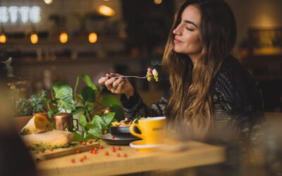 Mindful Eating Practices for PCOS